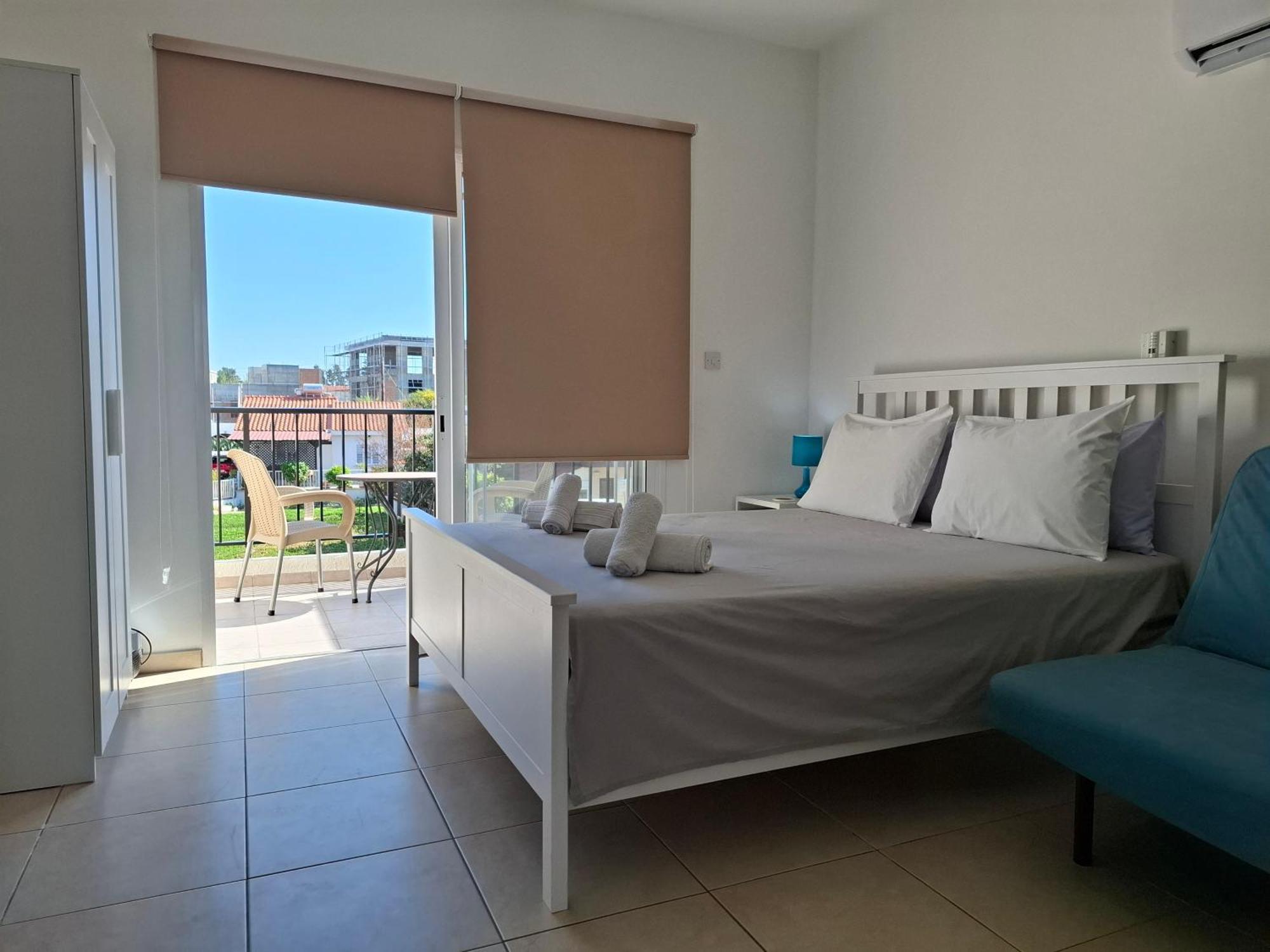 Apartment In Kato Pafos & 10 Min To Venus Beach Kültér fotó